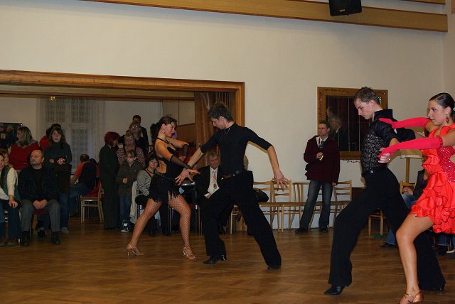 img00142.jpg
