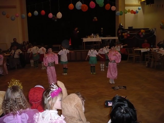 img00004.jpg