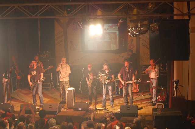 img00004.jpg