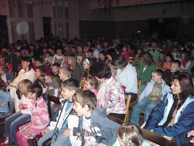 img00002.jpg