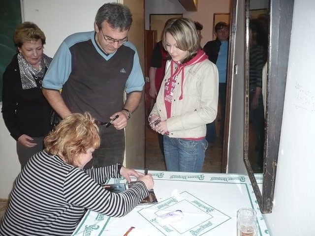 img00019.jpg
