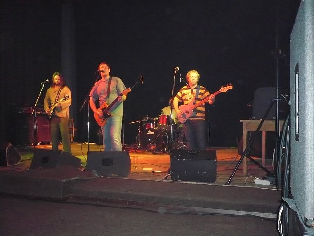 img00004.jpg