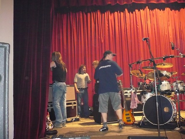 img00002.jpg