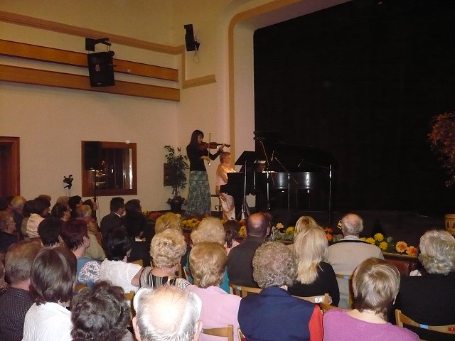 img00005.jpg