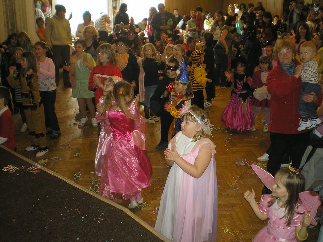 img00205.jpg