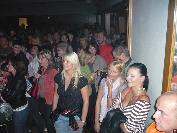 img00014.jpg