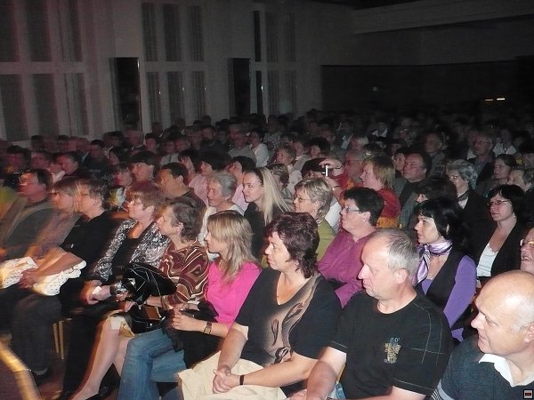 img00006.jpg