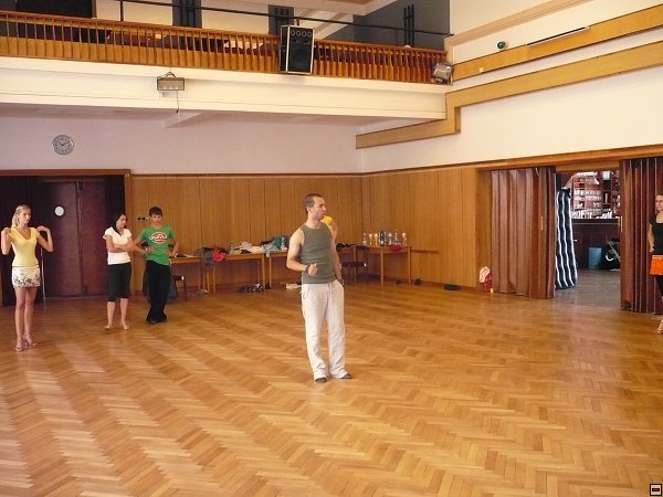 img00012.jpg