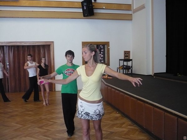 img00018.jpg