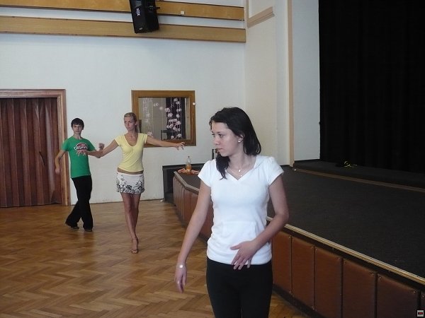 img00019.jpg