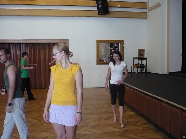 img00020.jpg