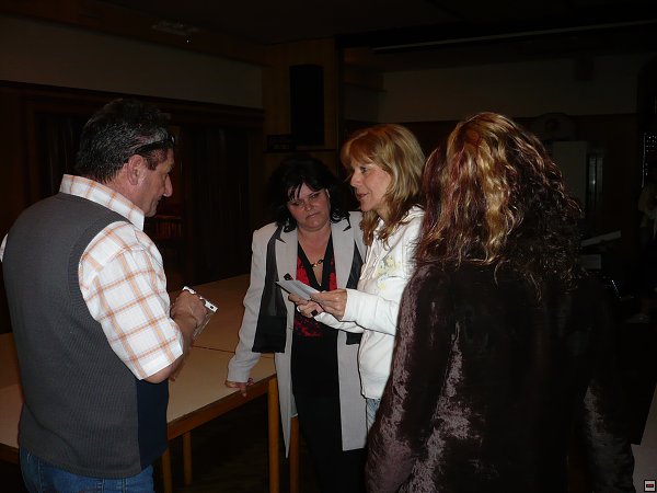 img00019.jpg