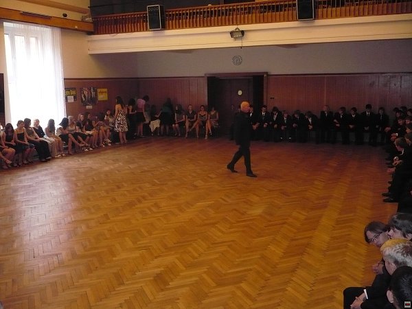 img00002.jpg