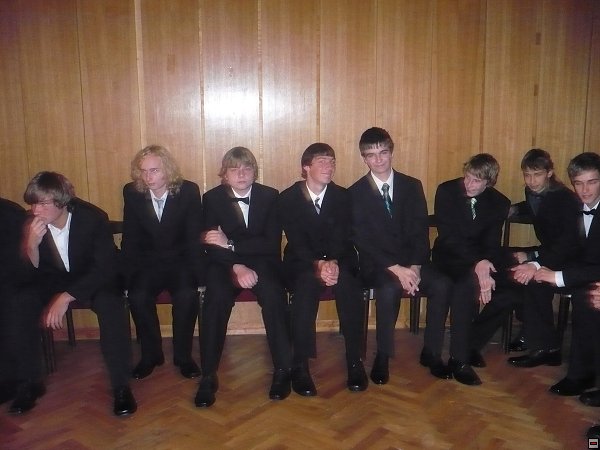 img00009.jpg