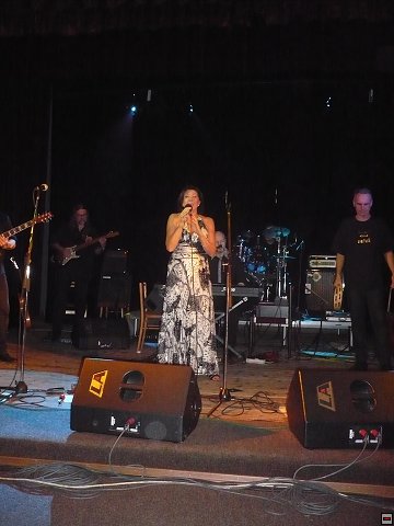 img00014.jpg