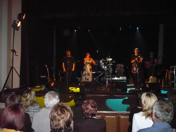 img00016.jpg