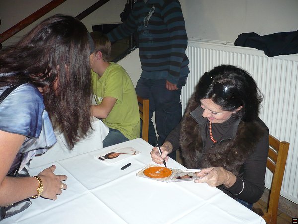 img00025.jpg