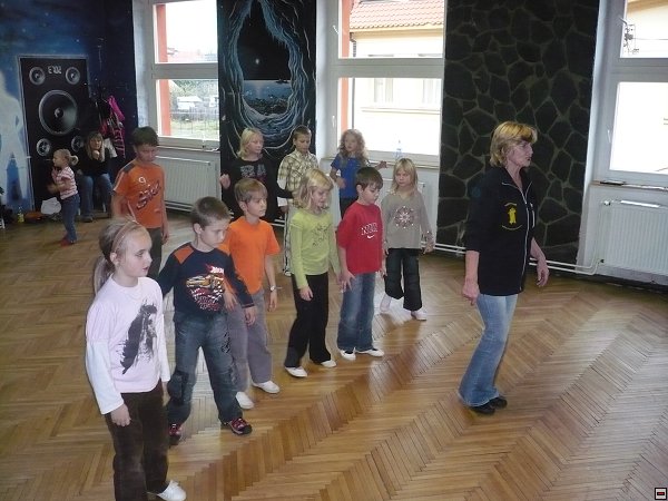 img00006.jpg