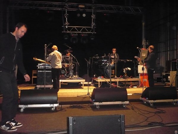 img00004.jpg