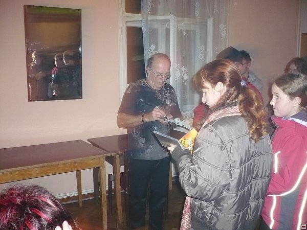 img00025.jpg