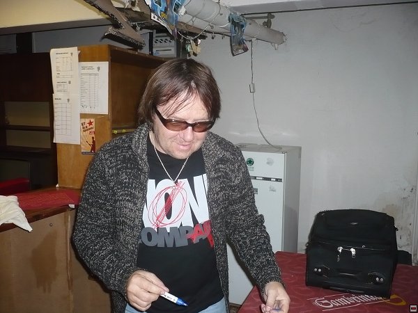 img00032.jpg