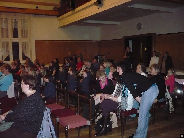img00009.jpg