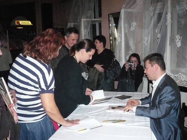 img00016.jpg
