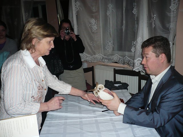 img00021.jpg