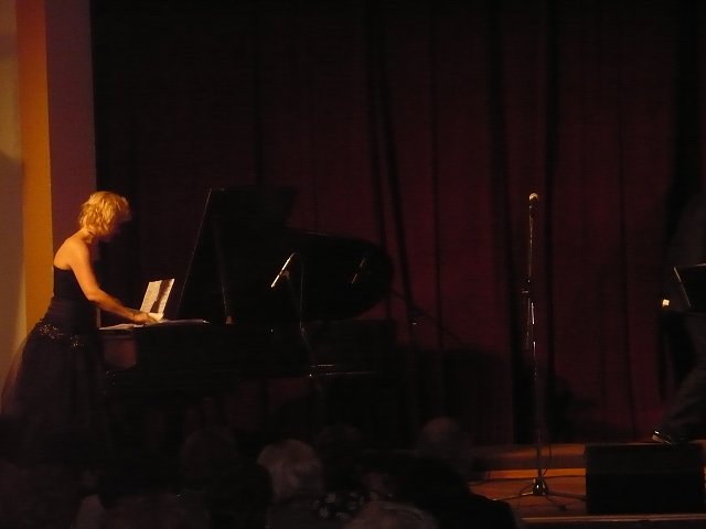 img00069.jpg
