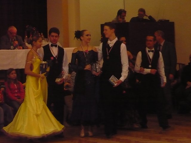 img00104.jpg