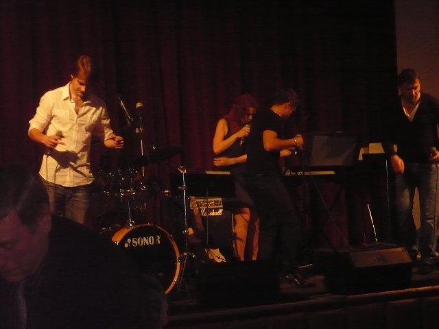 img00141.jpg
