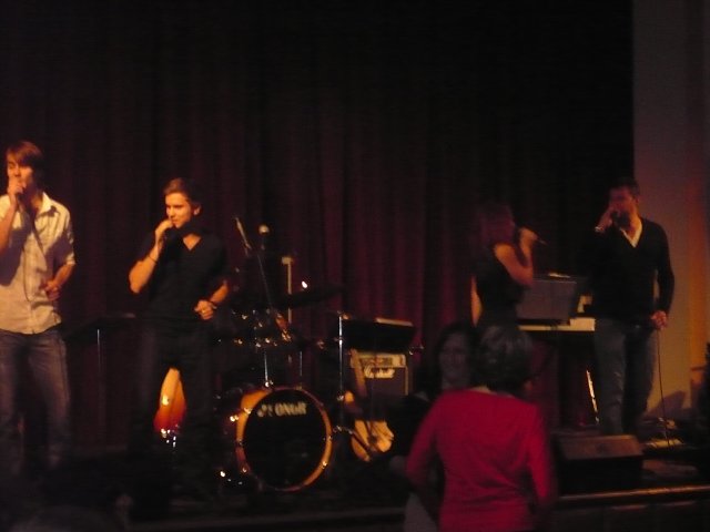 img00142.jpg