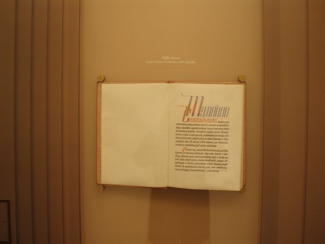 img00017.jpg
