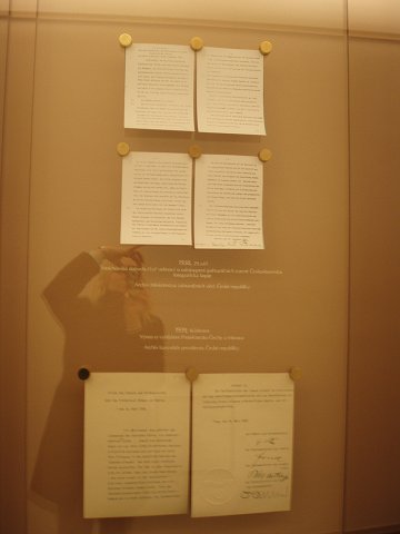 img00019.jpg