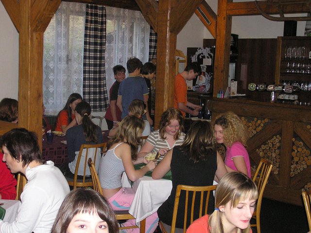 img00018.jpg