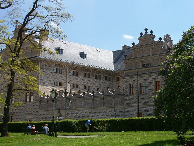 img00027.jpg